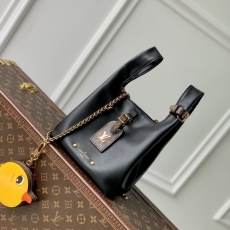 LV Capucines Bags